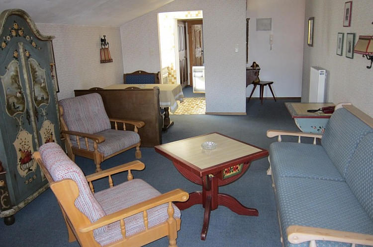 Zweizimmer-Appartement-1.JPG